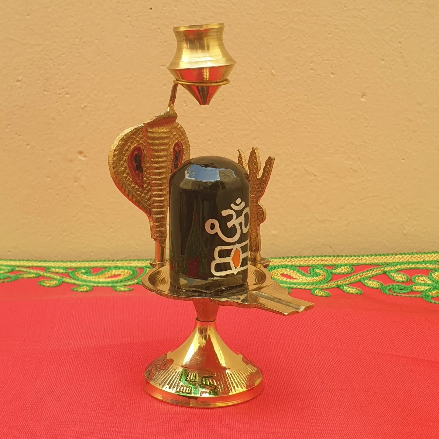 Lord Shiva Lingam Stand with Water Fountain for Home Temple Pooja