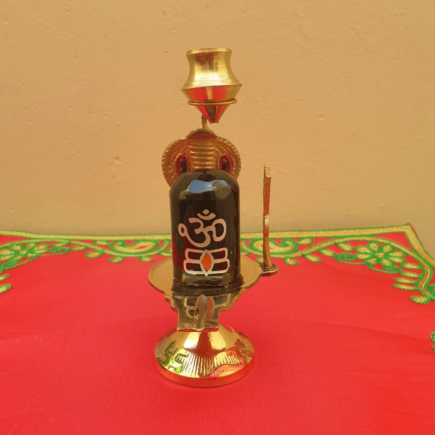 Lord Shiva Lingam Stand with Water Fountain for Home Temple Pooja