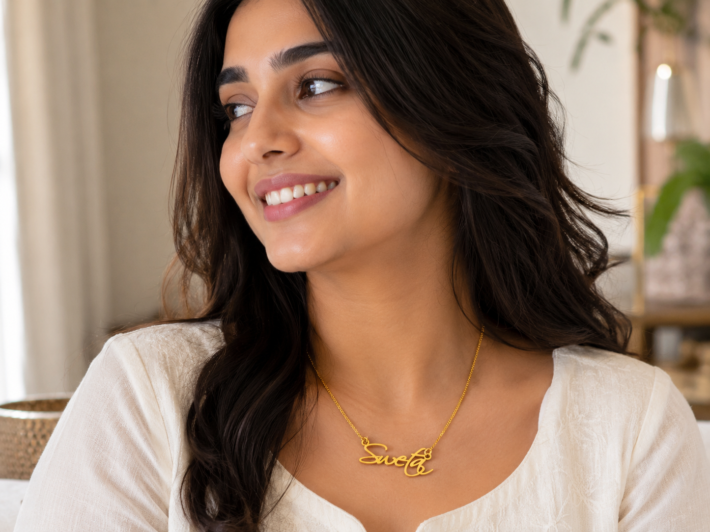 Cursive Curved Name Necklace