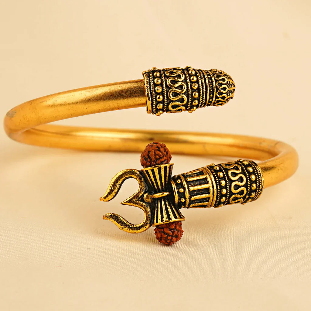 Om namo shivay kara Hindu kada trishul trident rudraksha bead bracelet