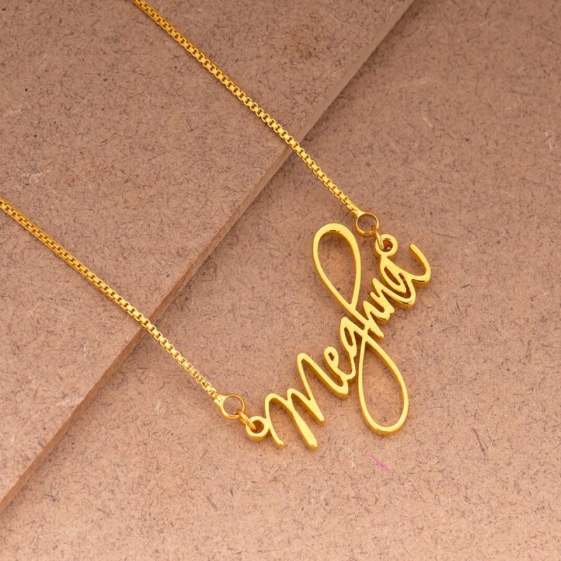 Cursive Curved Name Necklace